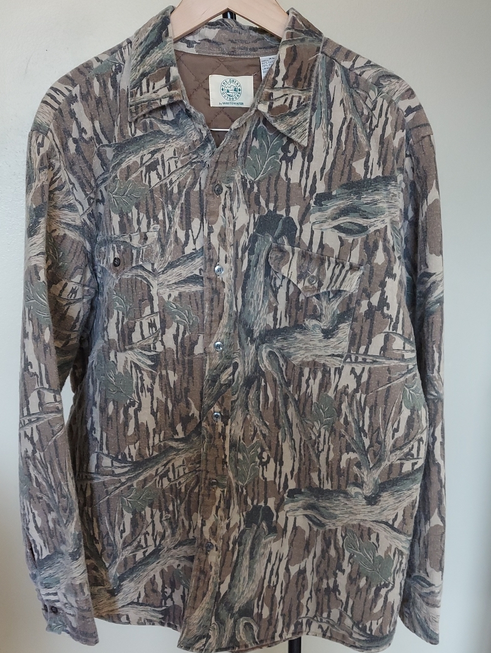 The Great Outdoors By Whitewater button-up Long Sleeve Camo shirt  Jacket SZ XL